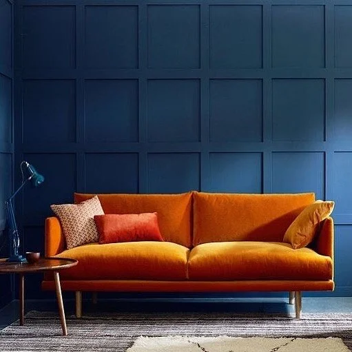 Never sit around in a dull moment. LIVE OUT LOUD, and live a life of the FLY.
#FridayVibes #Bold #Chic #Fashionable