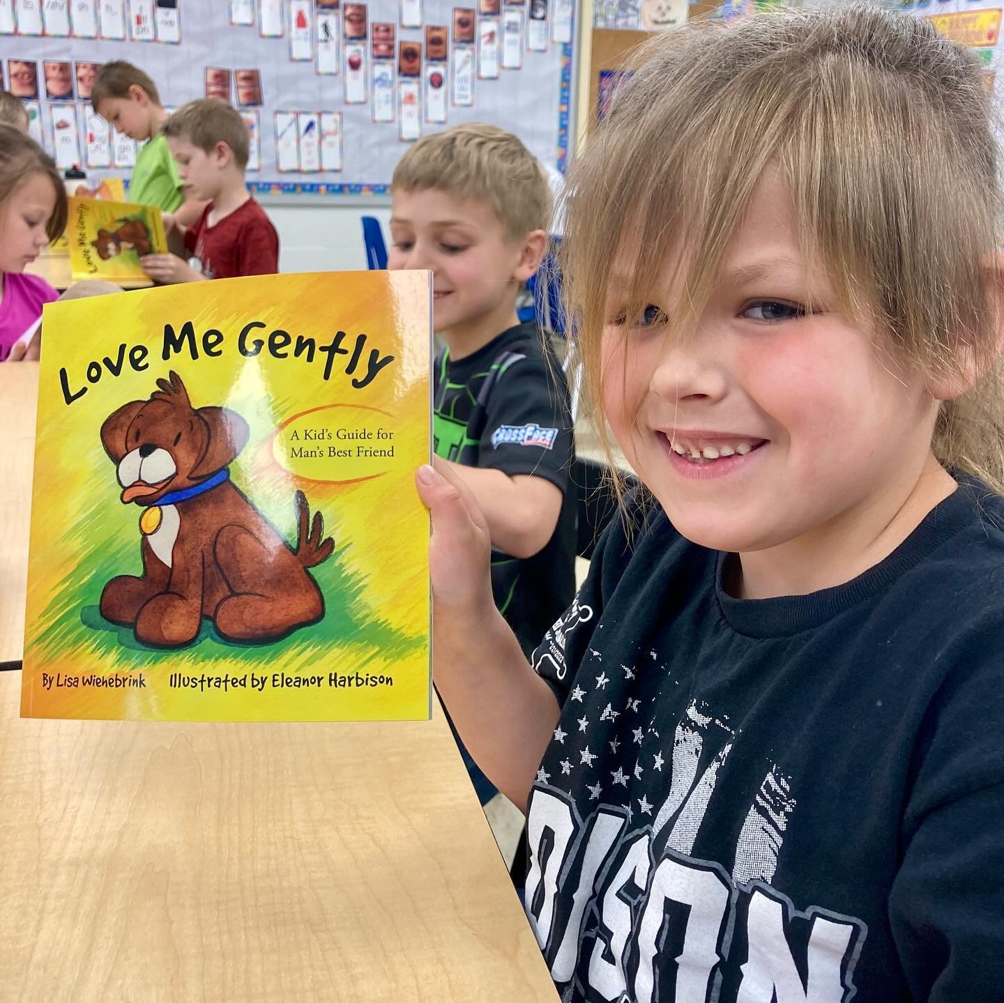 We are happy to see so many smiling faces as these kids learning how to kindly care for pets. Every student was gifted one of our Love Me Gently books and an Activity Book to take home. Thanks to @jeffersoncountyhumanesociety for making a wonderful d