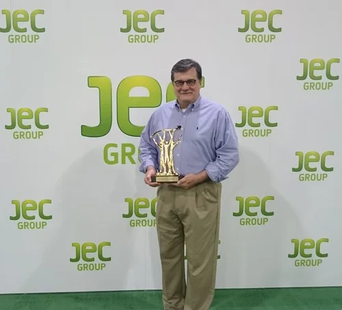 BOB SCHARTOW WITH FLEXSYS' JEC INNOVATION AWARD