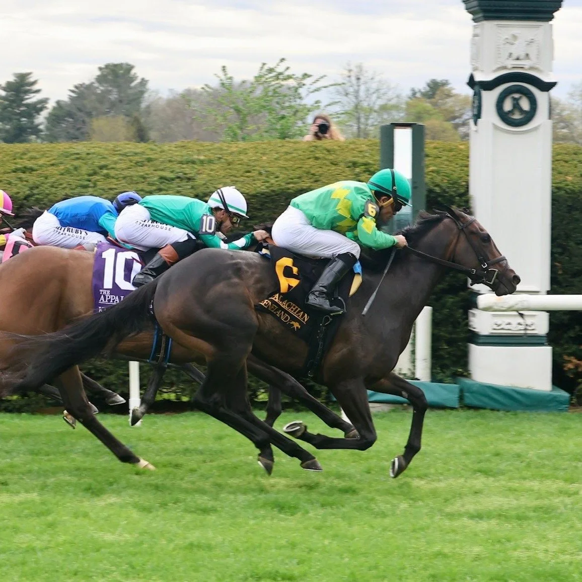 STORM&rsquo;S WAKE wins the Grade 2 Appalachian Stakes to kick off a strong Keeneland Spring Meet for Team Margaux 💥🐎

A Margaux breaking and training grad, the 3-year-old daughter of OSCAR PERFORMANCE earned her first graded stakes victory while p