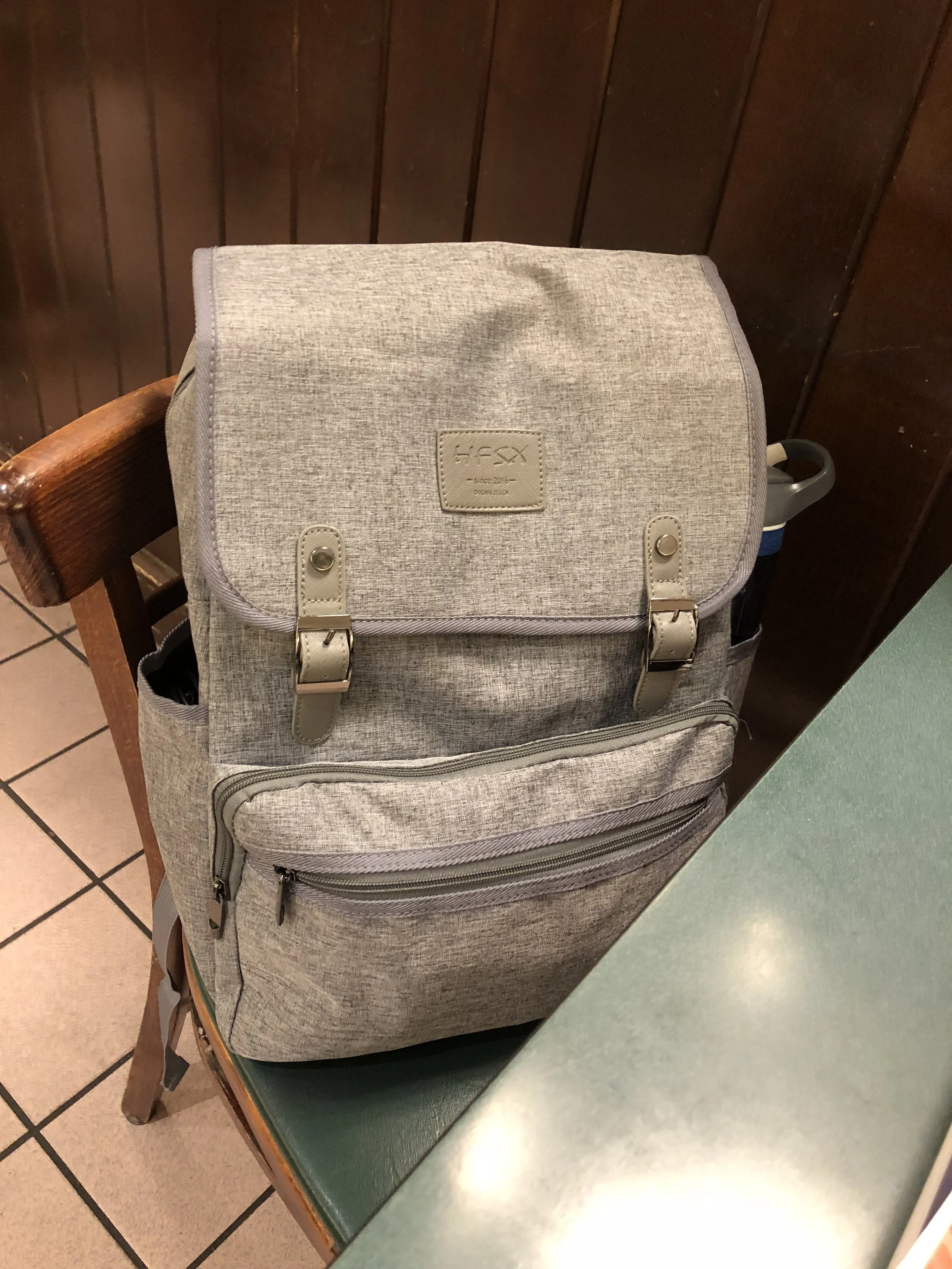 What's in my nursing work bag?