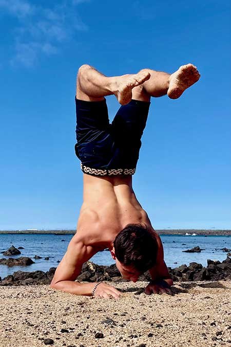 yoga-beach.jpg