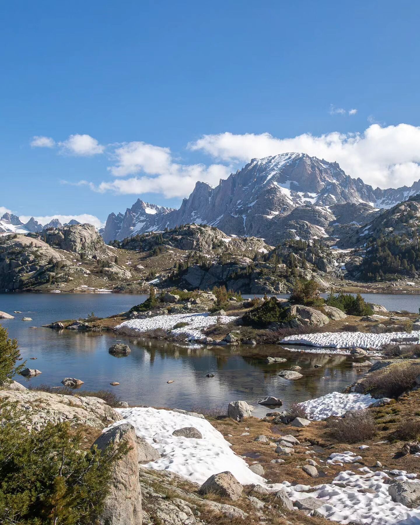 This basin in the Wind River Range is likely the most beautiful place I have ever been. We were some of the first people to get in this year.

#wyoming #windriver #windriverrange #winds #wilderness #wildernessarea #wildernesslife #wildernessvibes #re