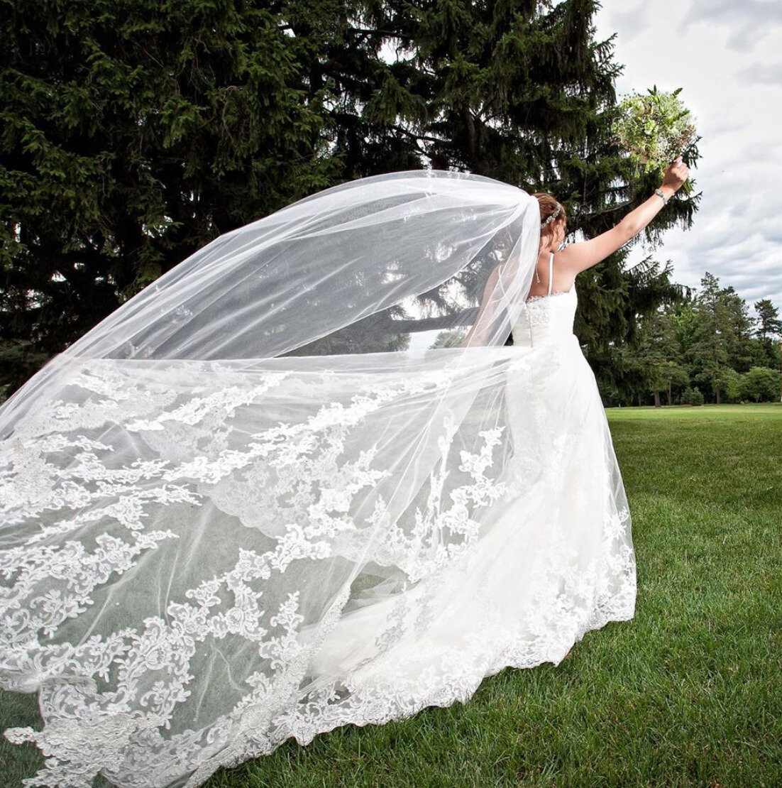 Featured Vendor: Second Dance Bridal & Formal Consignment - Grand Rapids  Bride