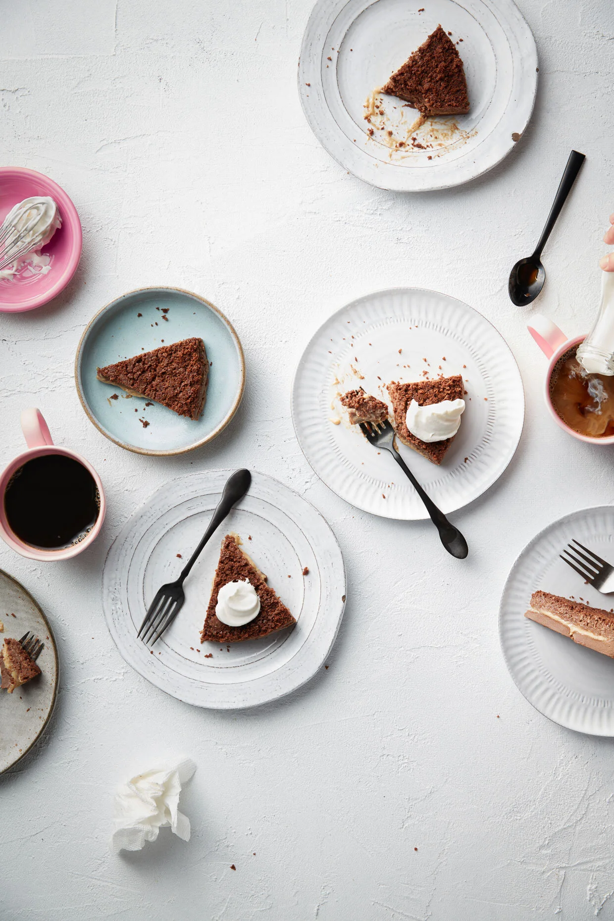 2018 08 08_T-Mobile Cookbook_KM_DisruptiveCake_RT_v1.jpg