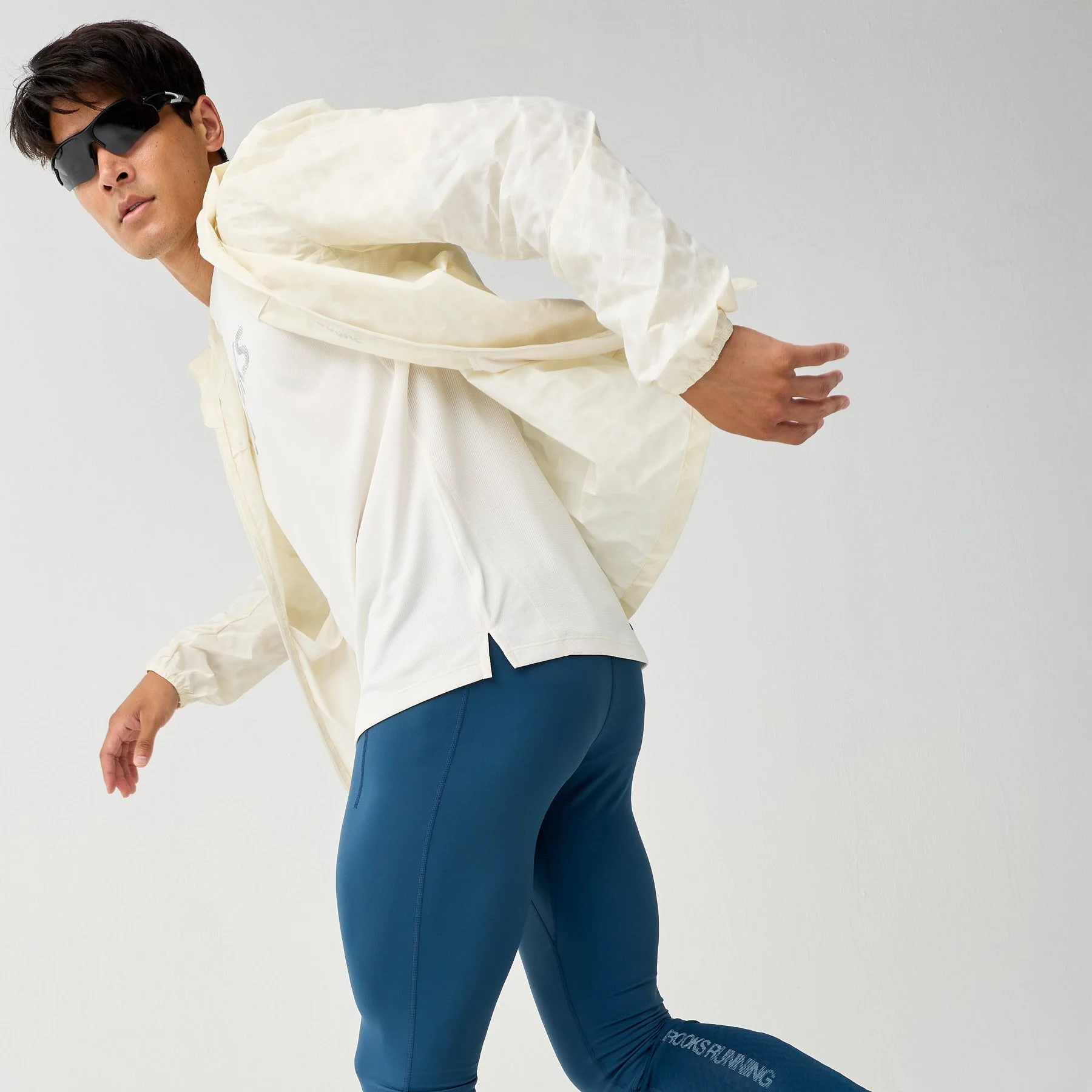 211605_269_MV_Canopy_Reflective_Jacket_009.jpg