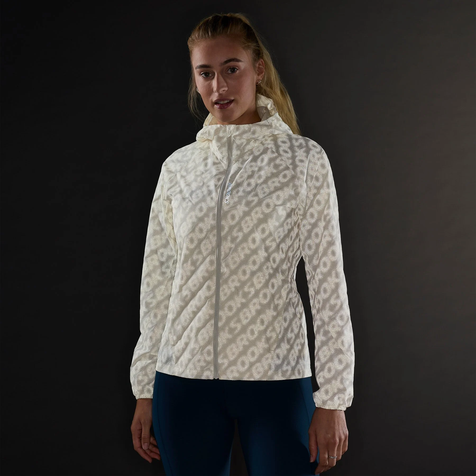 221777_269_MF_2_Canopy_Reflective_Jacket.jpg