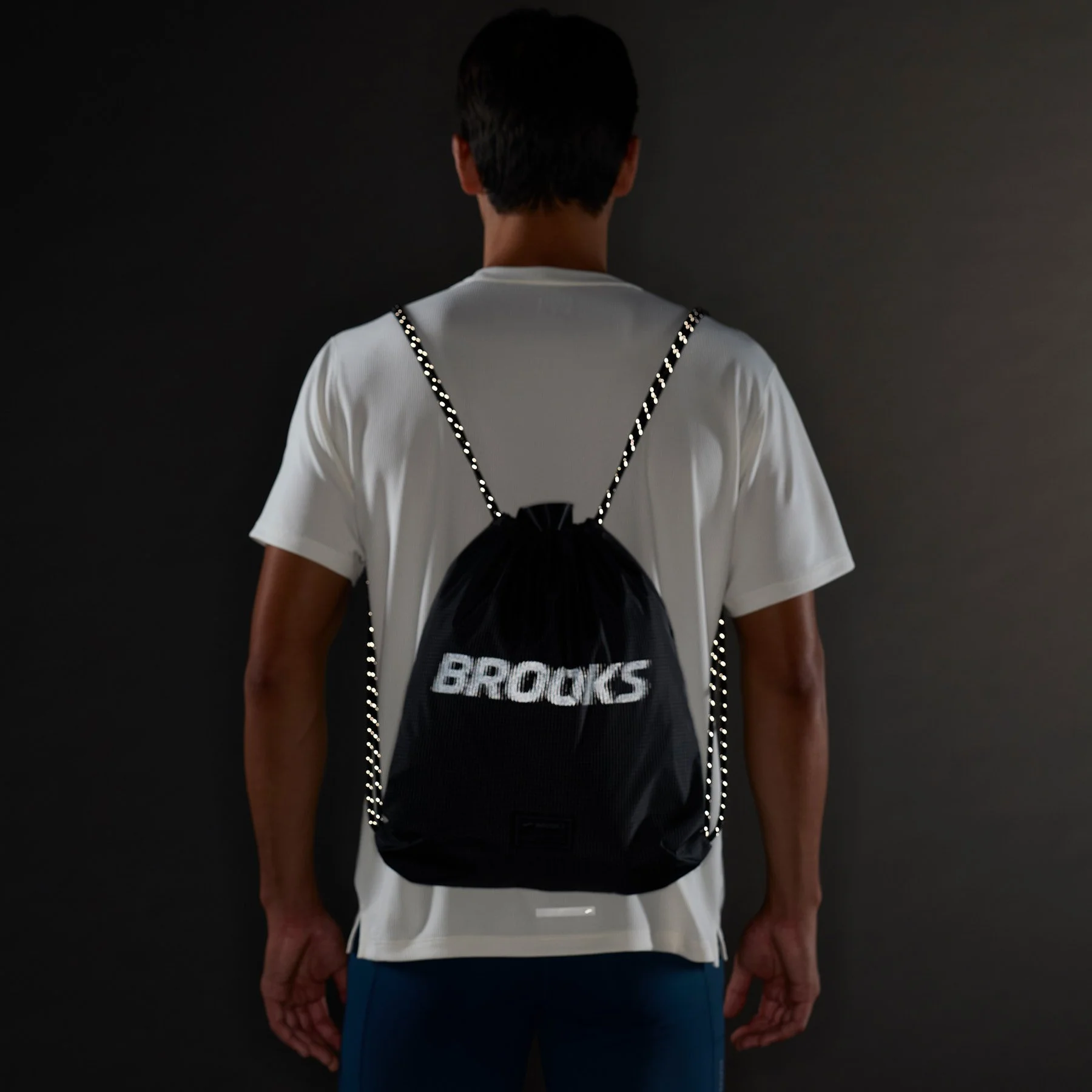280556_001_D1_Unisex_Stride_Shoe_Bag_051.jpg