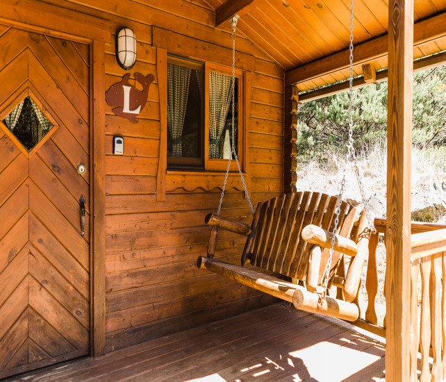 Camping-Cabin-Studio-642x550-2.jpg