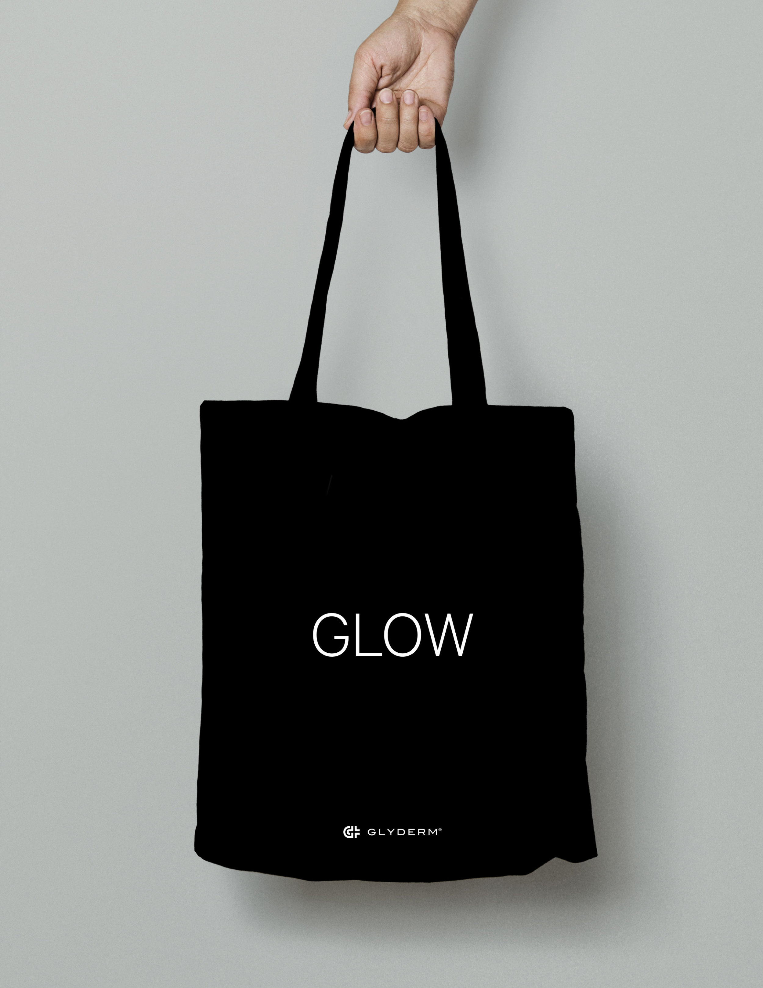 GLYDERM21908_GlyDermToteBag_C01_012.jpg
