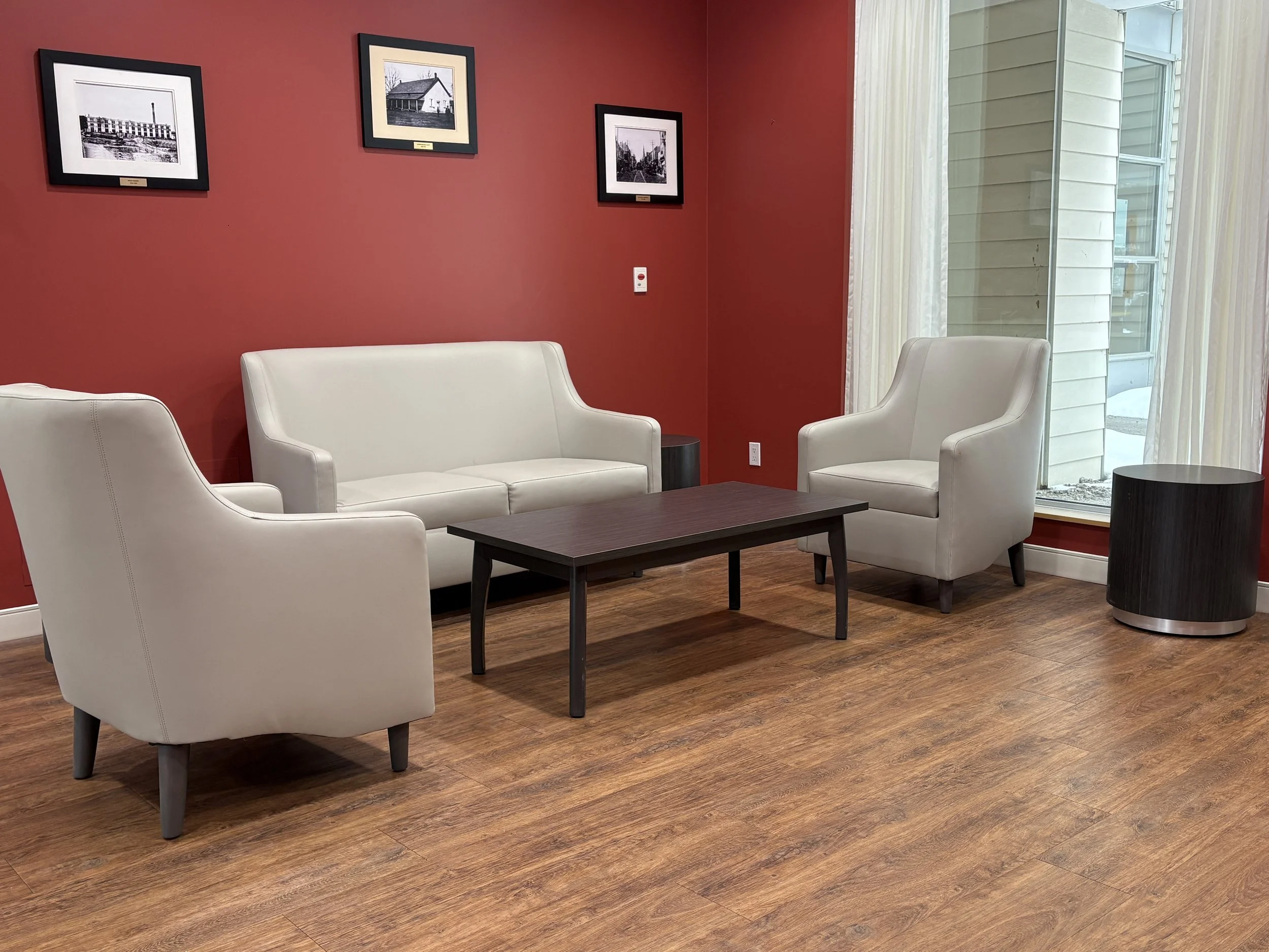 Verona Lounge Seating with Drum and Cooper Tables