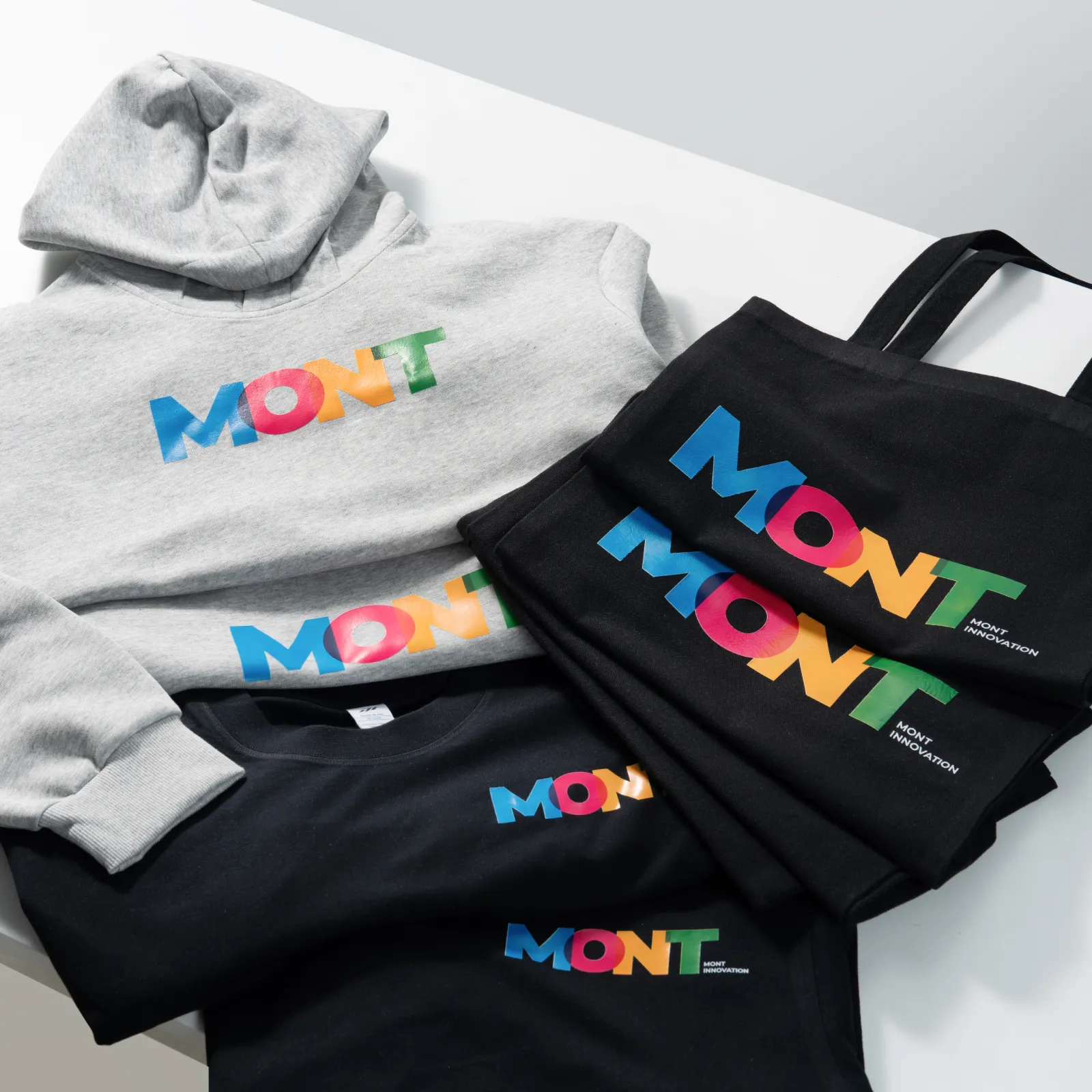Hoodies &amp; Shirts