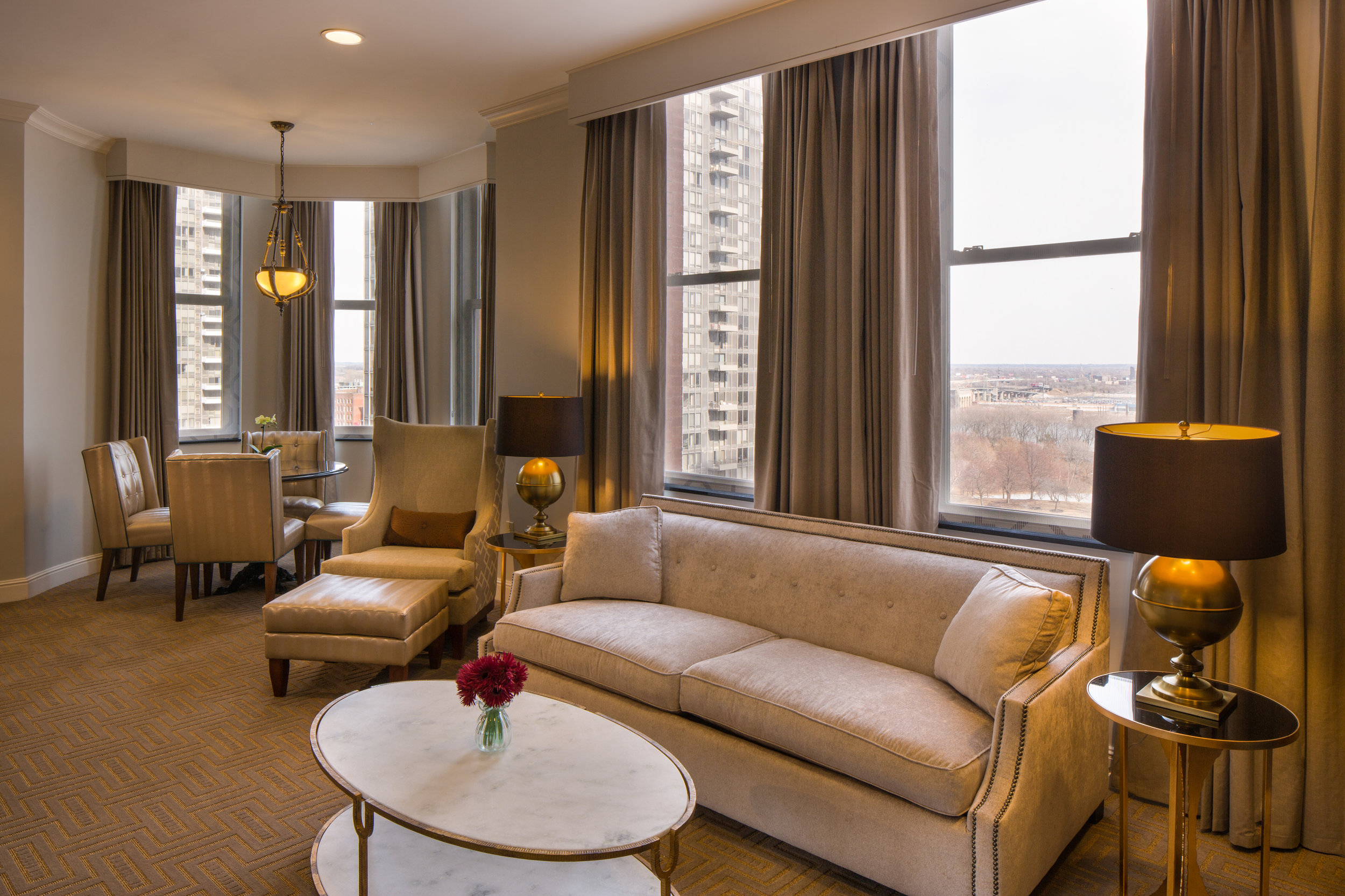RM827Living2.jpg
