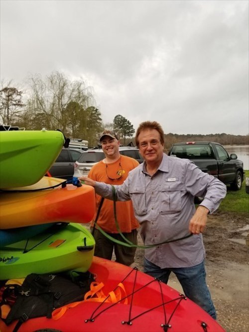 mspatt_Loading Kayaks at BJs #2.jpg