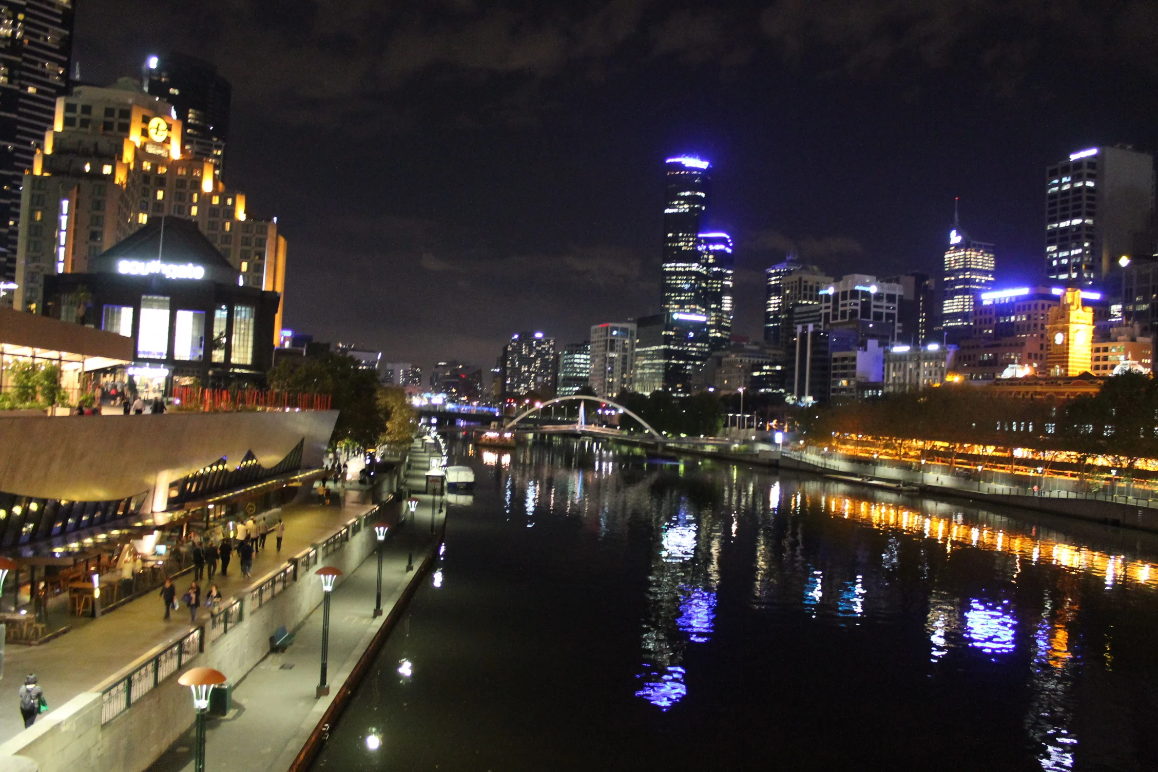 Melbourne Shimmers.Beckons.IMG_8820