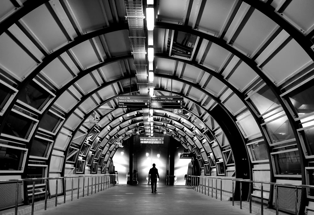 footscray station bridge_thecuriousshadows.JPG
