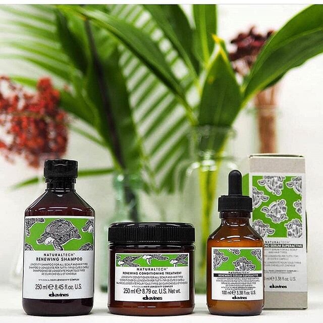 NATURALTECHRENEWING Shampoo- Gentle shampoo that helps maintain the wellbeing of scalp and hair, promoting their longevity. The Renewing system gives softer, shinier and full-bodied hair.RENEWING Conditioning Treatment- It nourishes, moisturizes and…