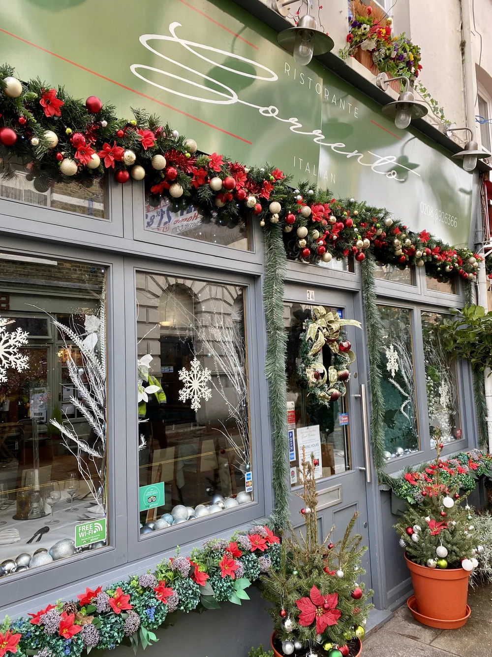 Bell Buckle Christmas 2022 Ristorante Sorrento - Italian Restaurant In Twickenham