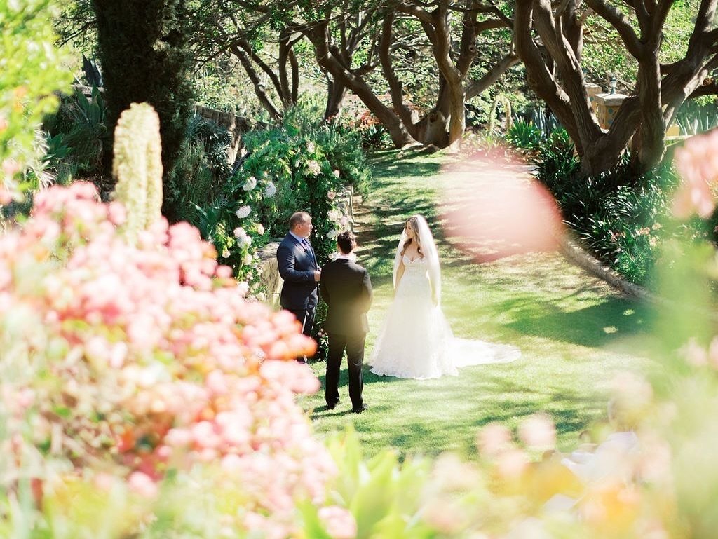 Spring has officially sprung! Excited for more lush garden weddings like K &amp; A&rsquo;s at Villa Verano a few years back... 

Captured | @rebeccateresaphotography
Venue | Villa Verano
Planning &amp; Design | @kbeventssb