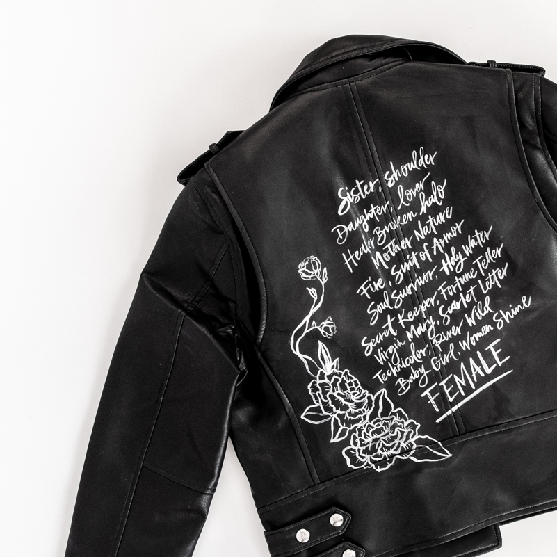 2019.05_IA_LeatherJacket_Female_web-9.jpg