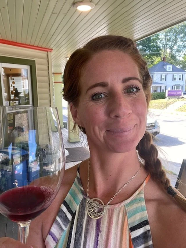 WINE HAPPY HOUR Fizz Friday Sip, Savor, and Sparkle Angoor Wine Bar