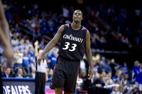  (Rich Kane, RushTheCourt.net) 