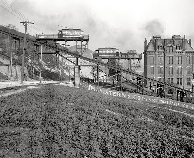 University of Cincinnati&rsquo;s home from 1875-1895, next to Bellevue Incline. [photo taken in 1906, Detroit Publishing Company] #Bearcats