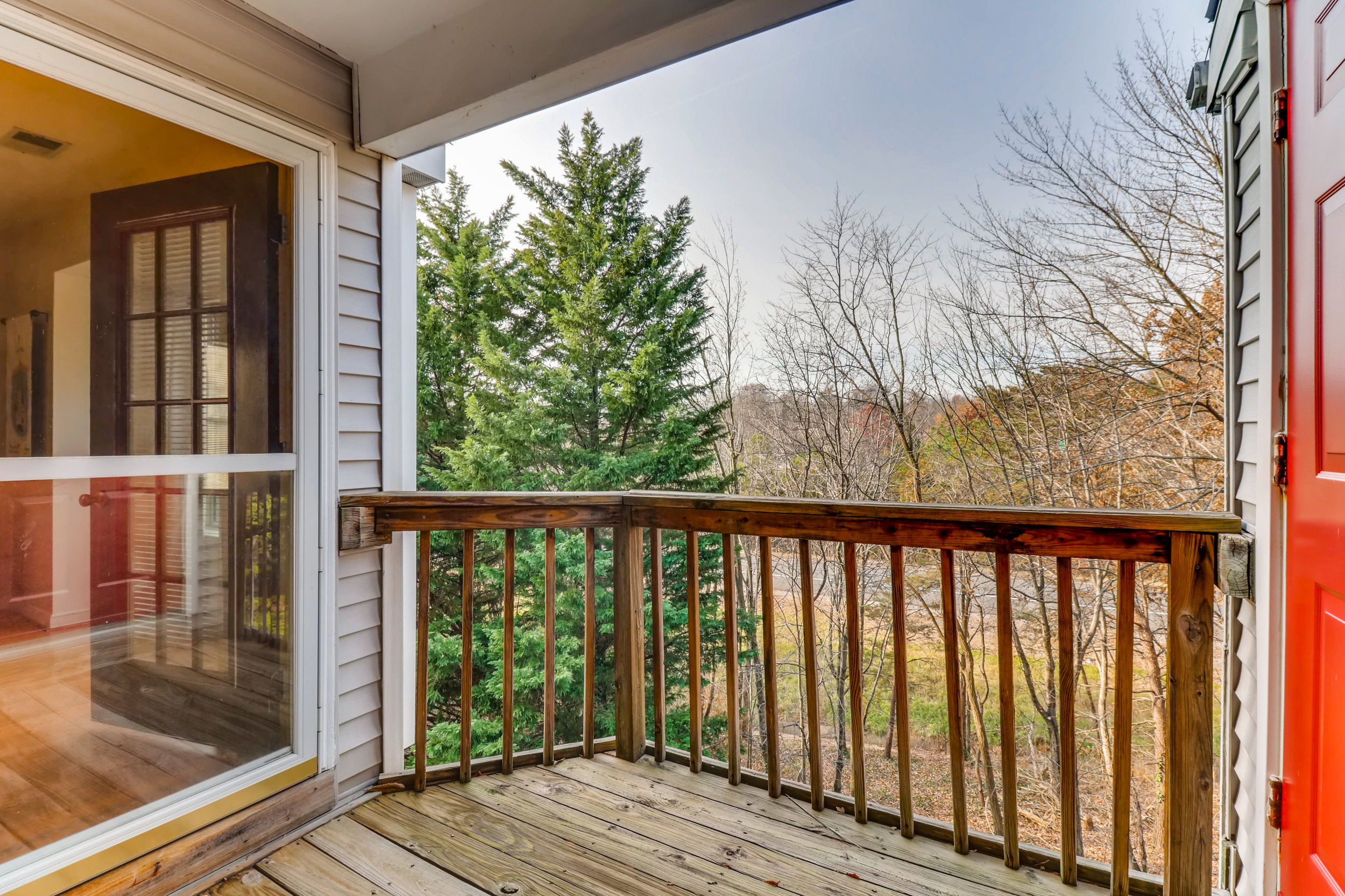 24 Deer Run Court G Halethorpe-print-025-29-Balcony-3600x2399-300dpi.jpg