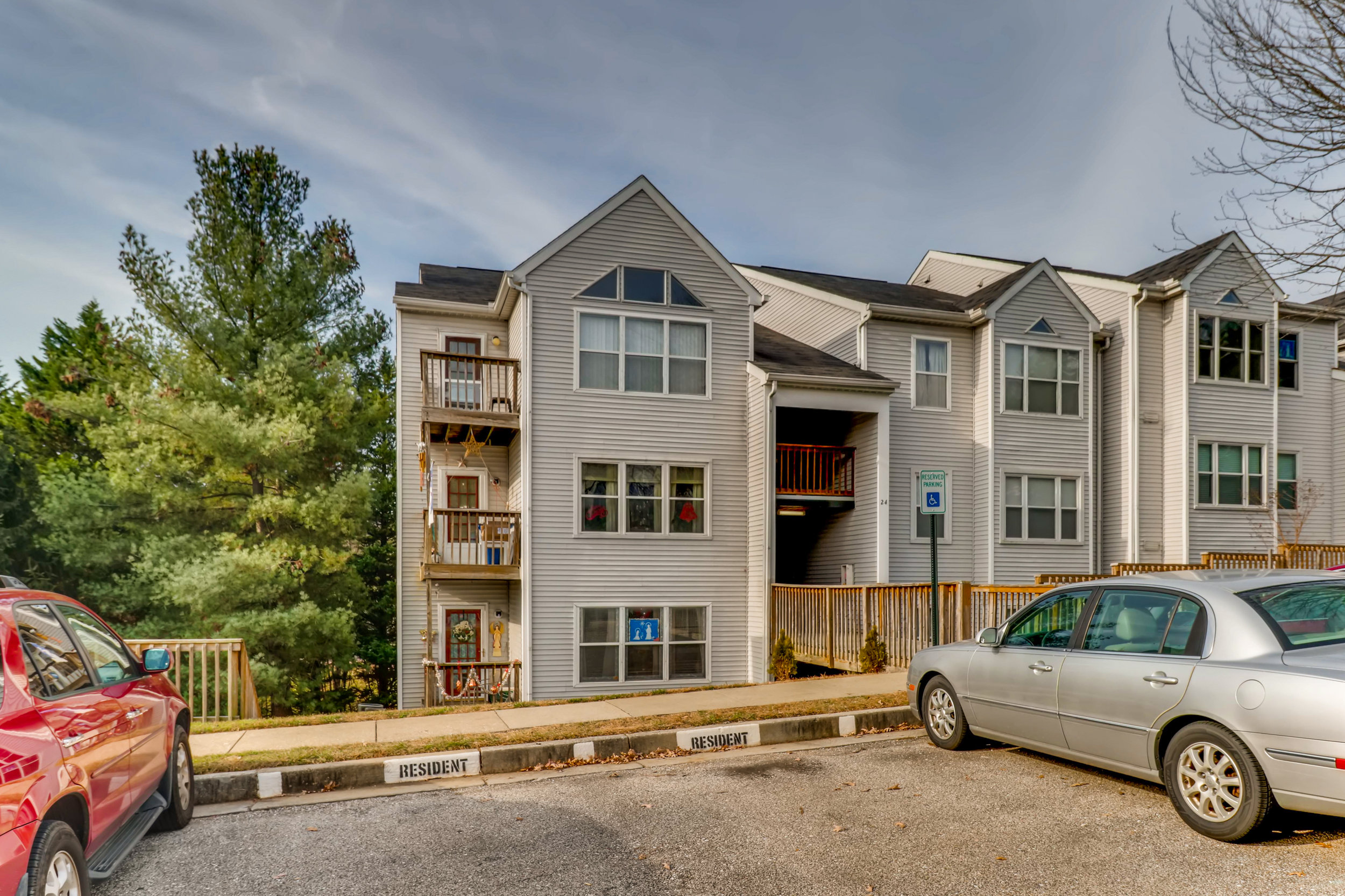 24 Deer Run Court G Halethorpe-print-003-12-Exterior Front-3600x2400-300dpi.jpg