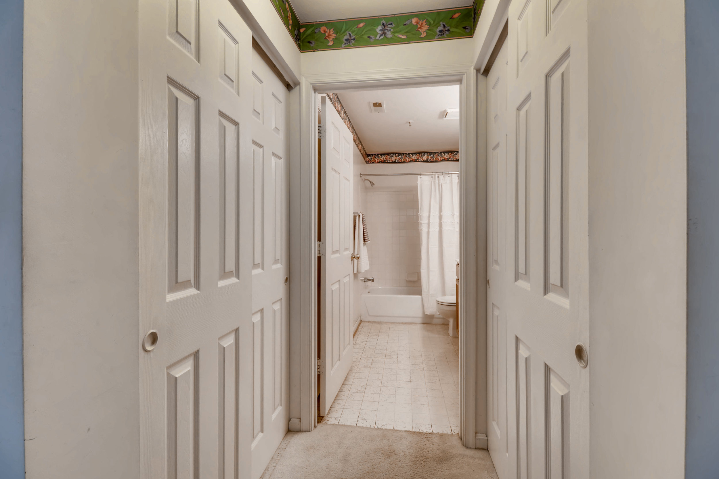 4814 Stone Shop Circle Owings-print-018-17-Master Bathroom-3600x2400-300dpi.jpg