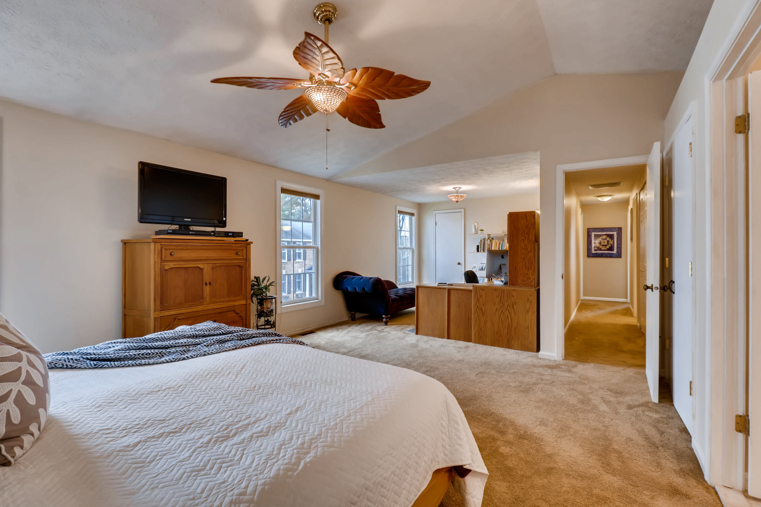 6221 Free Stone Court Columbia-print-018-11-2nd Floor Master Bedroom-3600x2400-300dpi.jpg