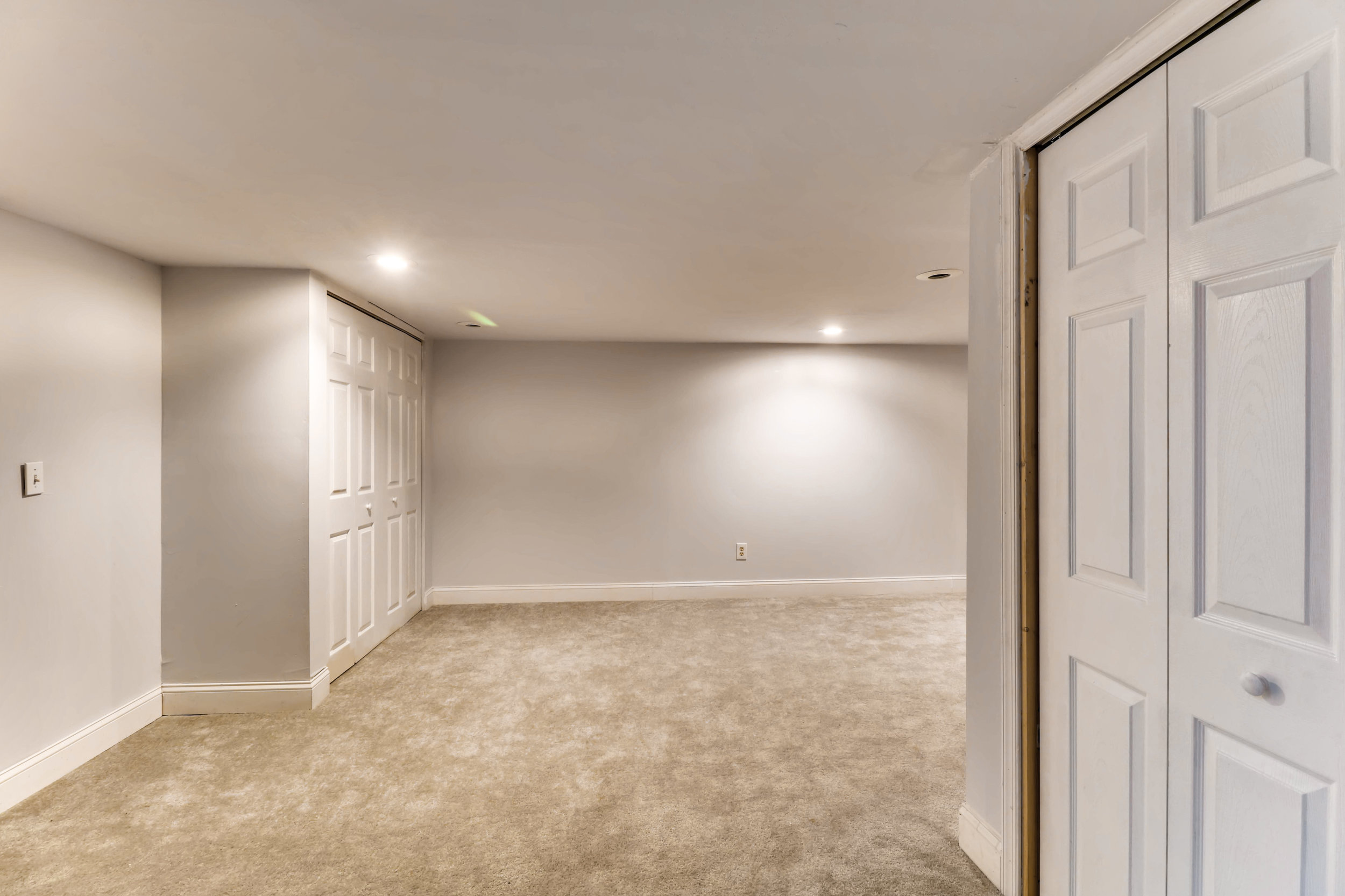 4812 Strathdale Road Baltimore-print-023-22-Lower Level-3600x2399-300dpi.jpg