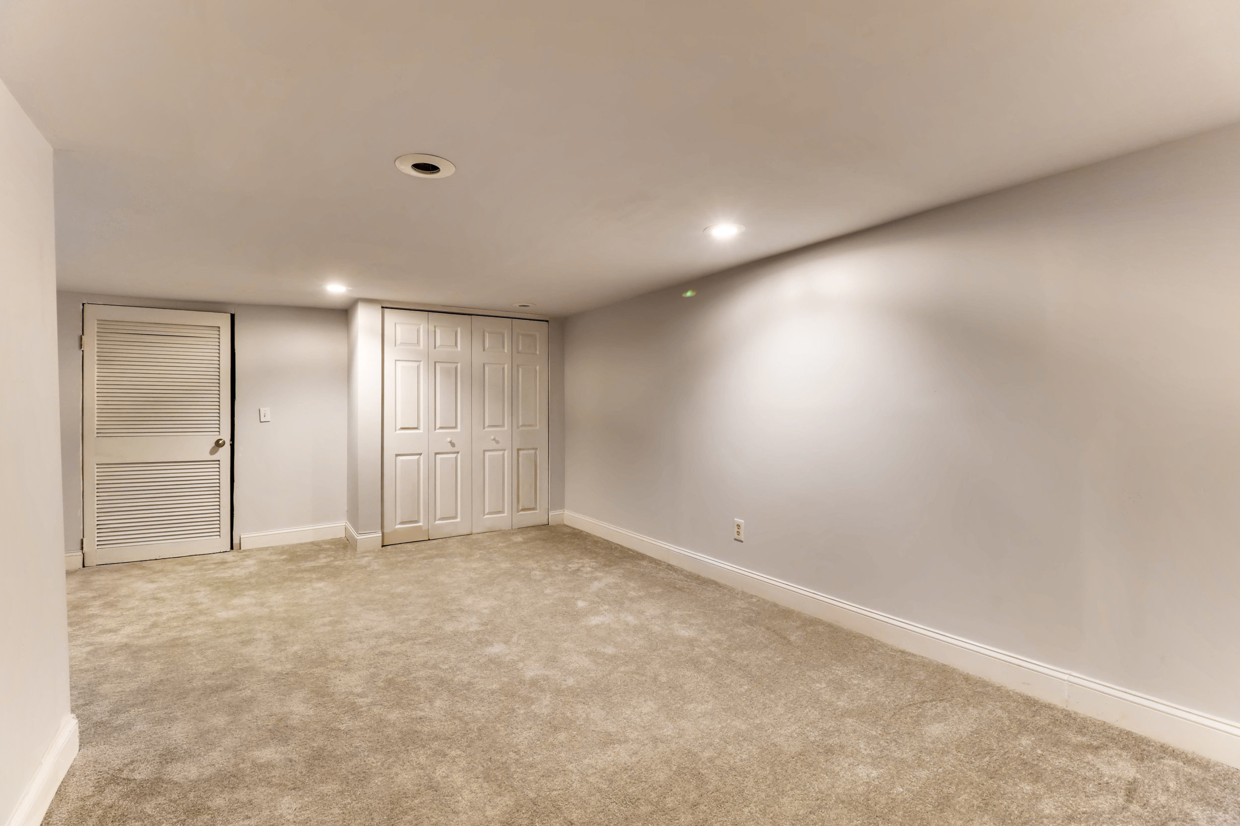 4812 Strathdale Road Baltimore-print-024-19-Lower Level-3600x2399-300dpi.jpg