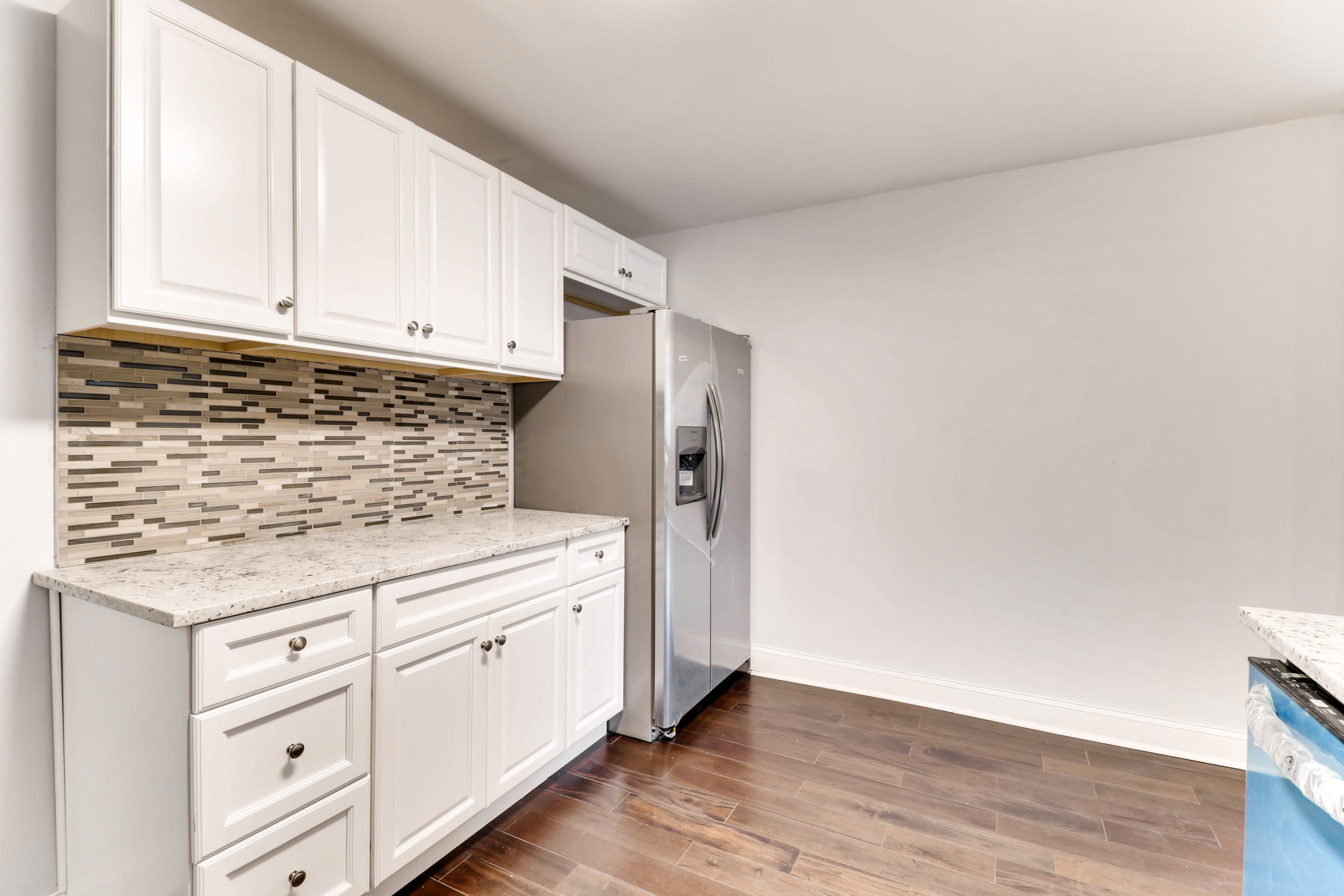4812 Strathdale Road Baltimore-print-013-3-Kitchen-3600x2400-300dpi.jpg