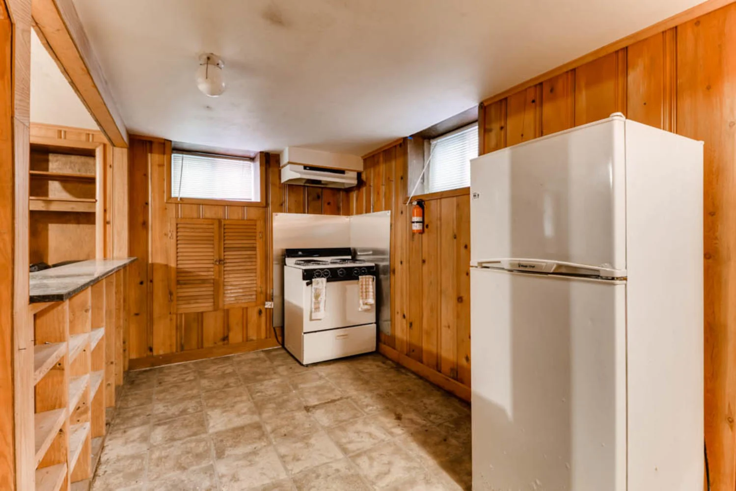 2247 Southland Rd Woodlawn MD-large-026-28-Lower Level Kitchen-1000x667-72dpi.jpg