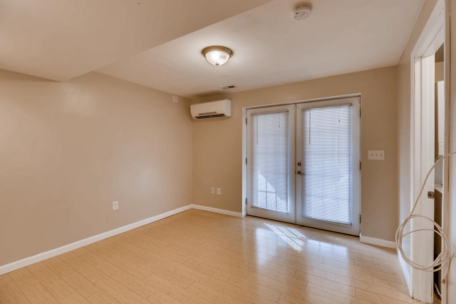 5157 Evangeline Way Columbia-large-027-17-Lower Level Bedroom-1500x1000-72dpi.jpg