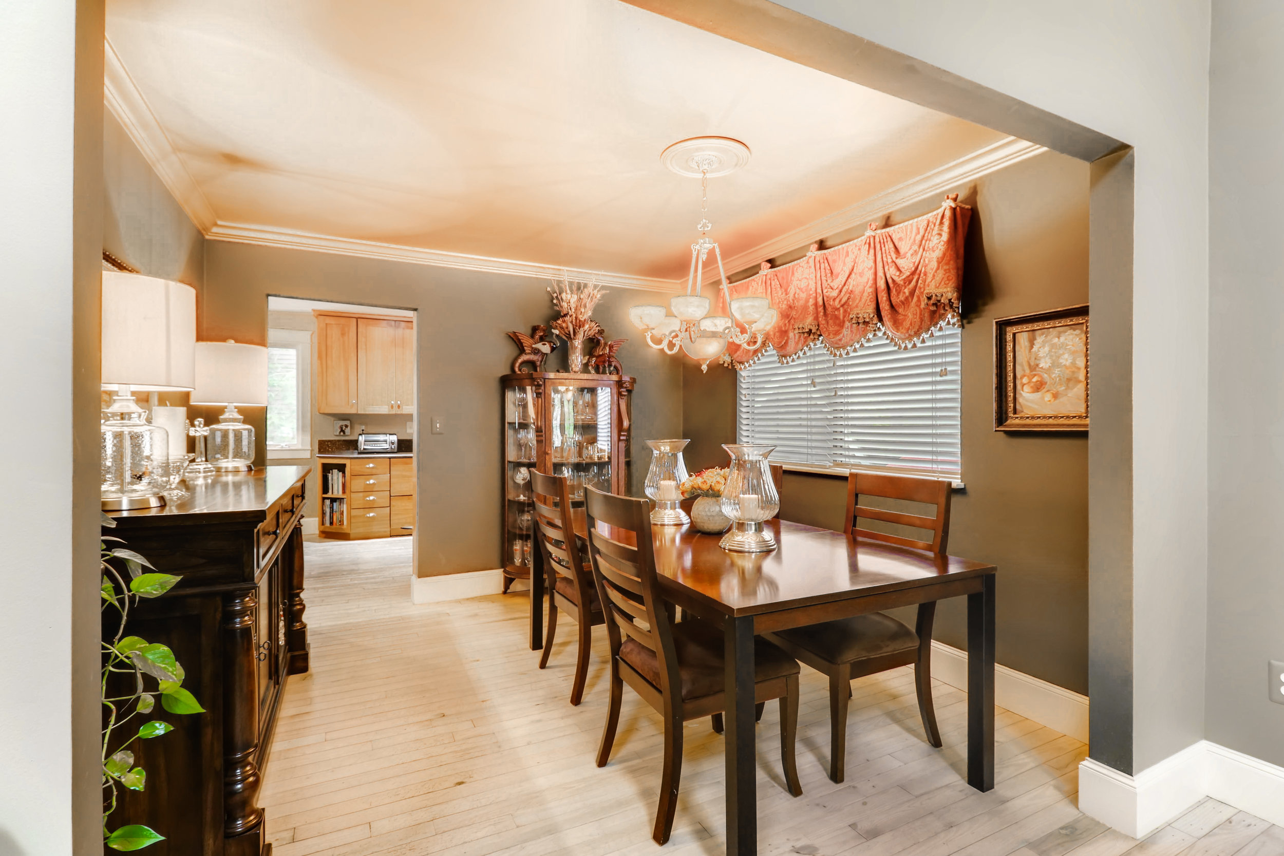631 Thomas Way Severna Park MD-print-008-6-Dining Room-3600x2400-300dpi.jpg