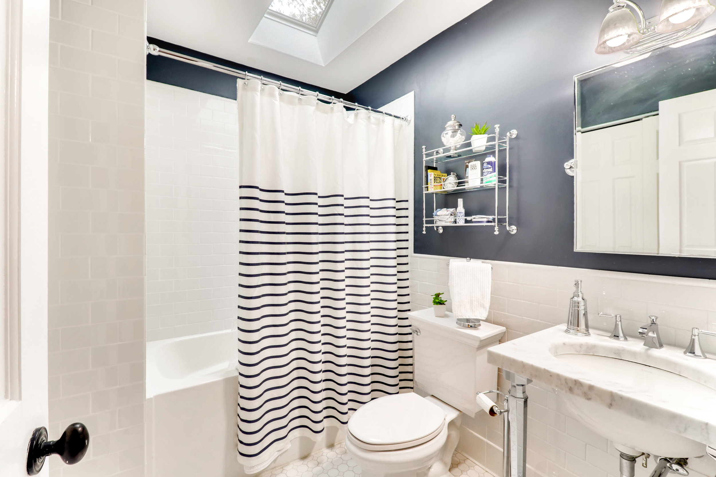 631 Thomas Way Severna Park MD-print-027-24-2nd Floor Bathroom-3600x2399-300dpi.jpg