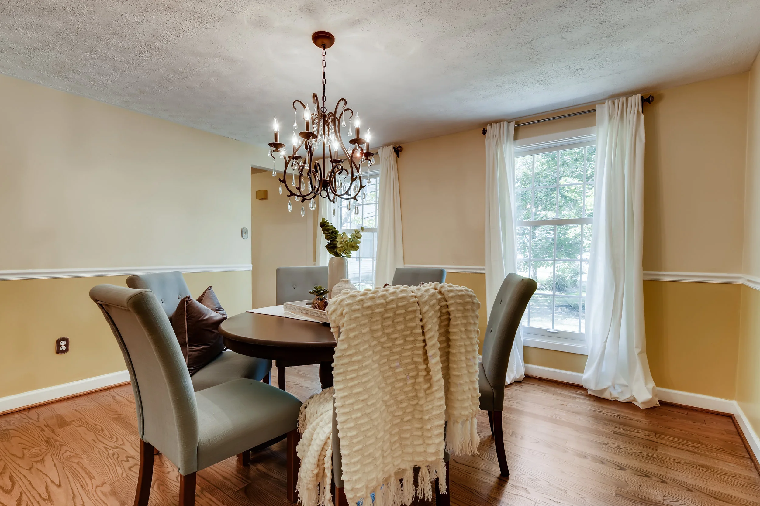 10288 Shaker Drive Columbia MD-print-008-021-Dining Room-3600x2399-300dpi.jpg