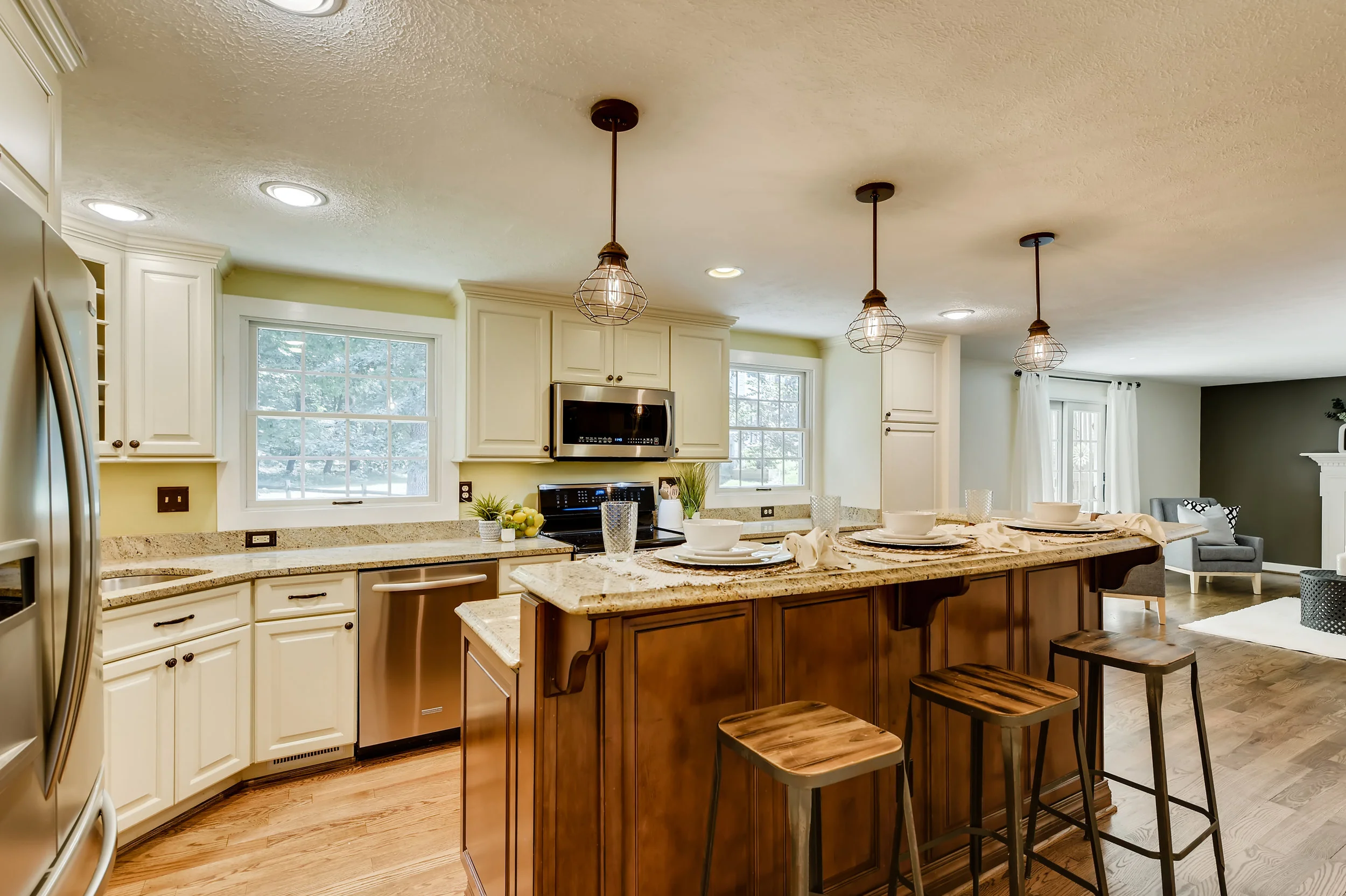 10288 Shaker Drive Columbia MD-print-011-017-Kitchen-3600x2397-300dpi.jpg