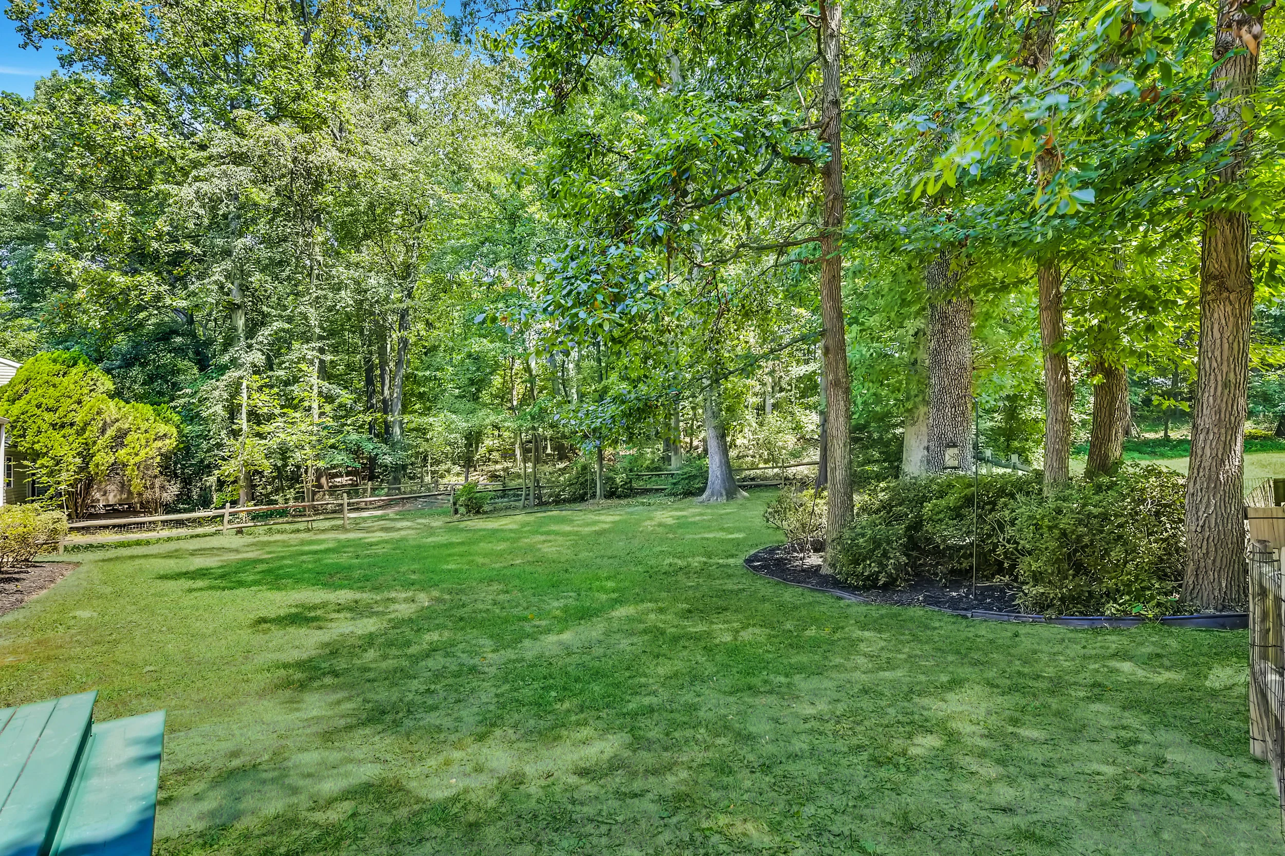 10288 Shaker Drive Columbia MD-print-031-002-Back Yard-3600x2399-300dpi.jpg