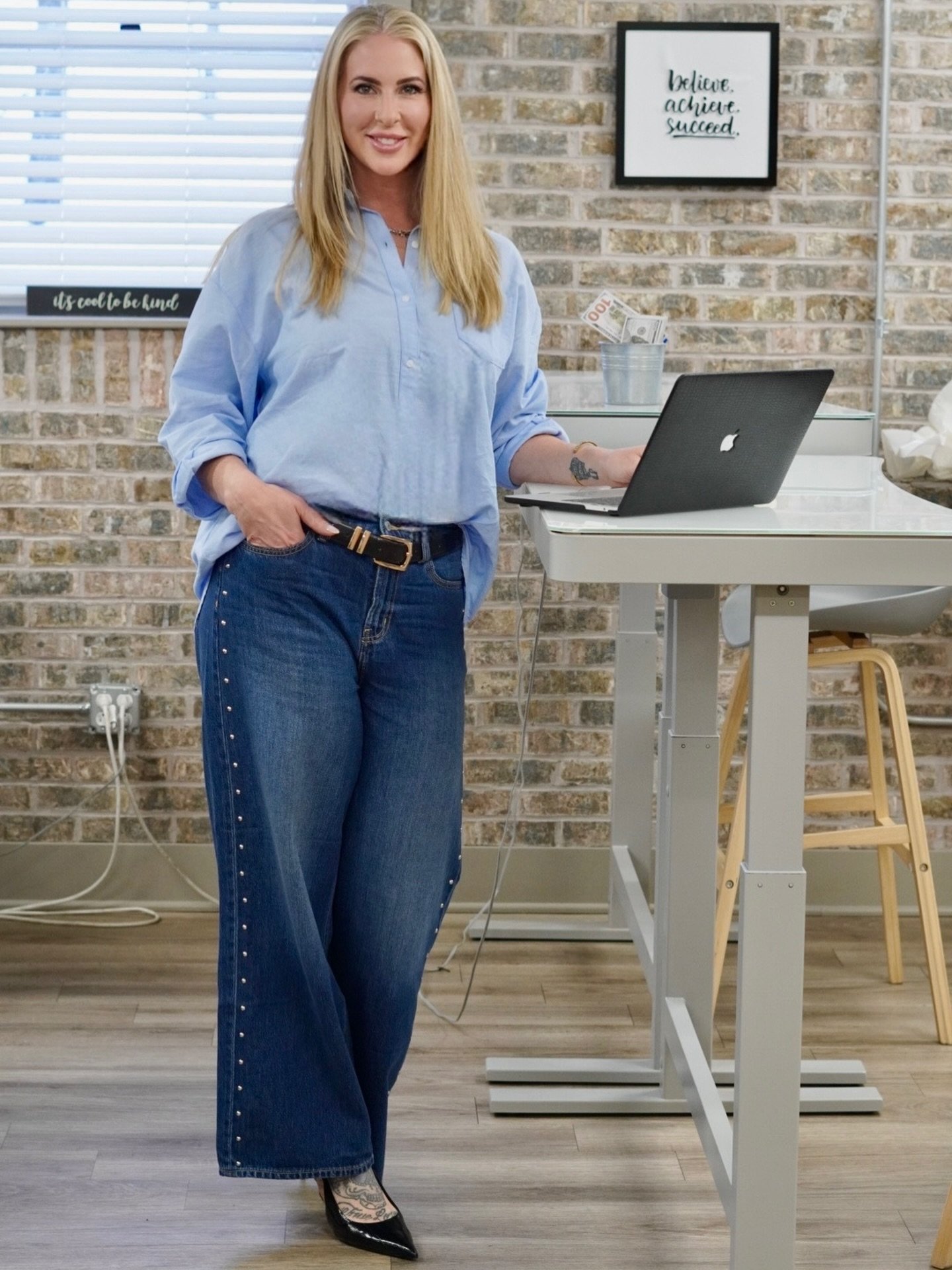 You&rsquo;ve got a lot of moving parts and don&rsquo;t know where to start? 

Great. It might not fee that way for you, 🫠 but I&rsquo;m excited to help! 

Please make me your first call. Zero judgement. My favorite thing to do is finding solutions a