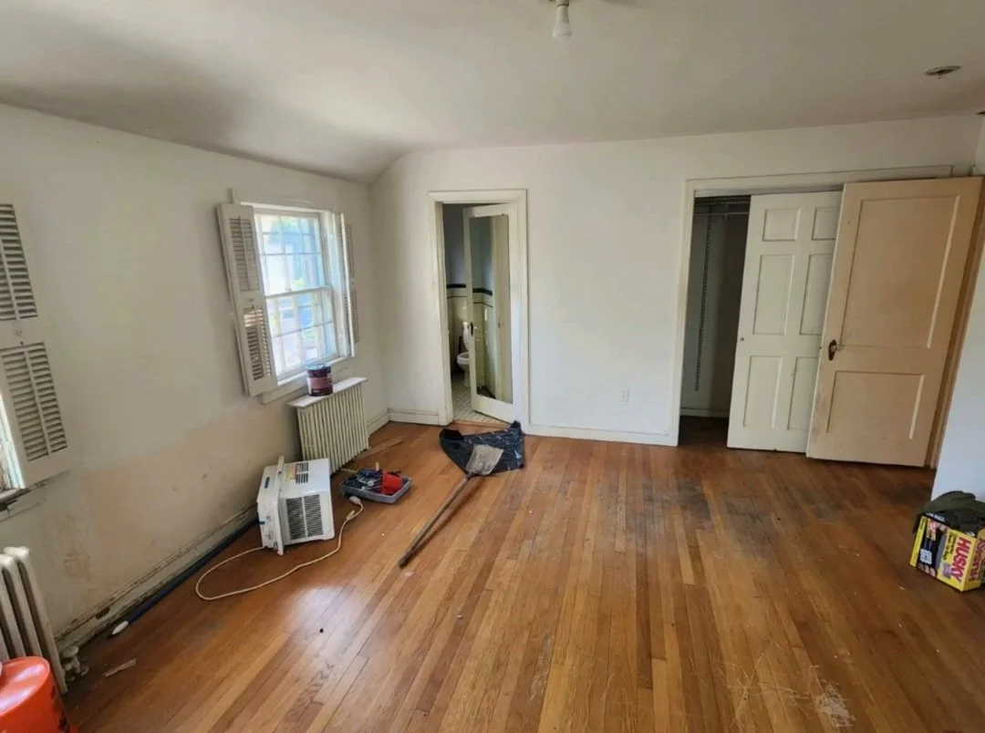 17-bedroom-before.jpg
