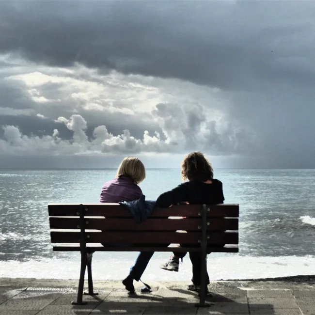 friends-bench.jpg