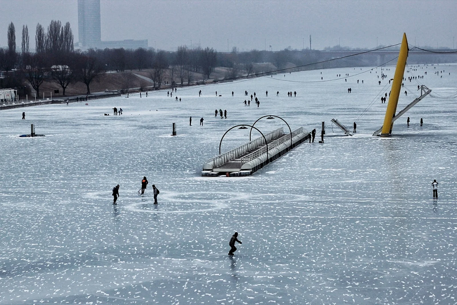 lifesthayle-vienna-neue-donau-skaters.jpg