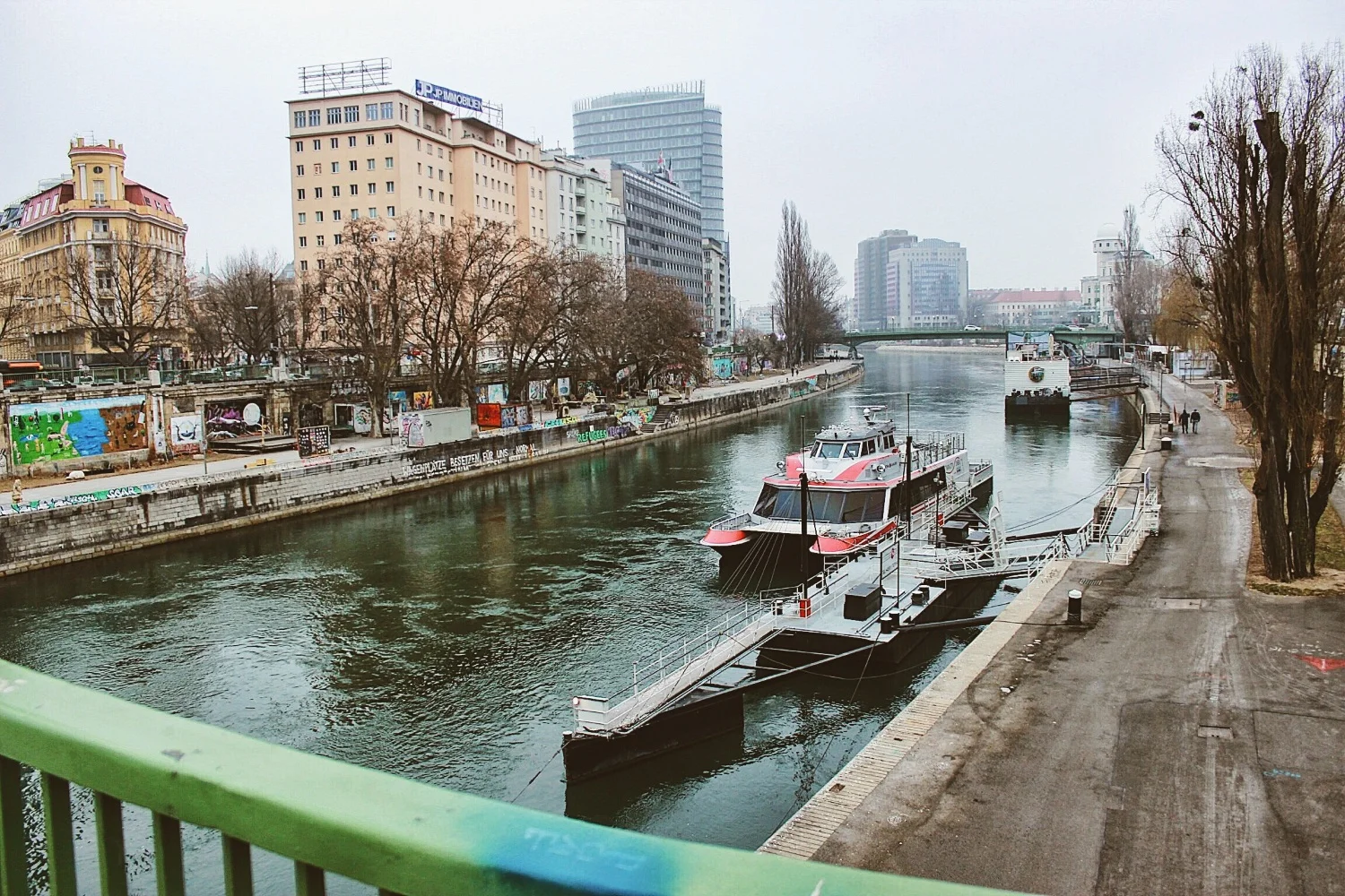 lifesthayle-vienna-danube-river.jpg