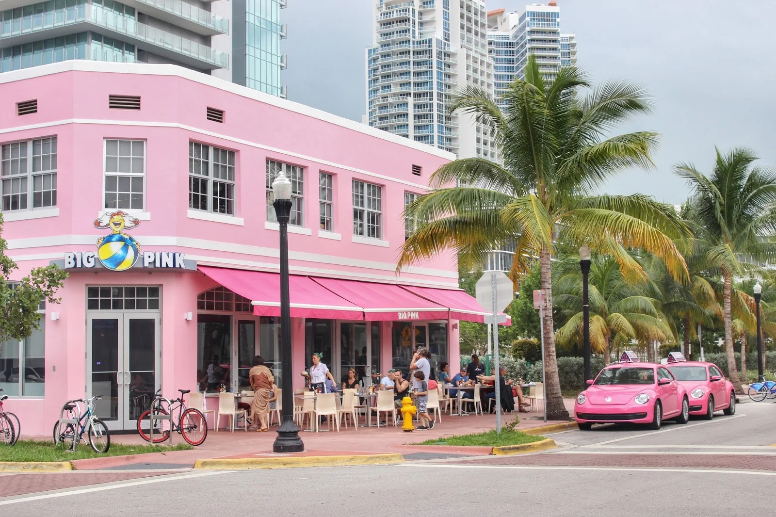 lifesthayle-miami-photodiary-big-pink.jpg