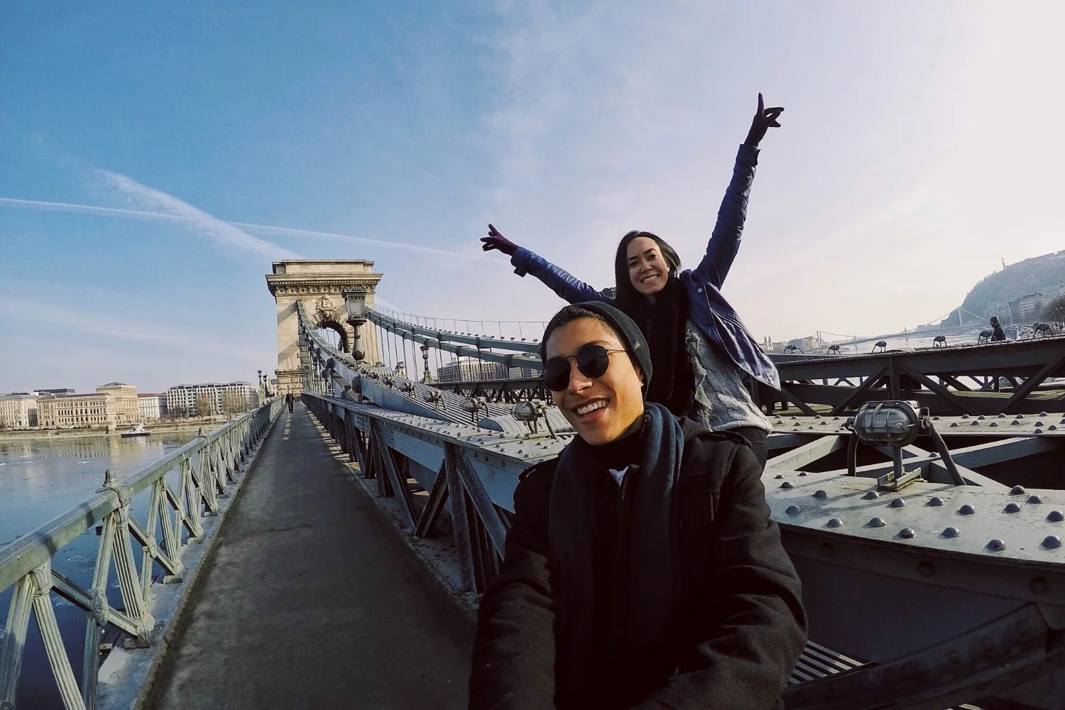 lifesthayle-budapest-chain-brigde-gopro.jpg
