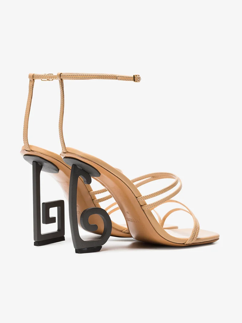 jacquemus-beige-espiral-105-leather-sandals_12578600_13390084_800.jpg