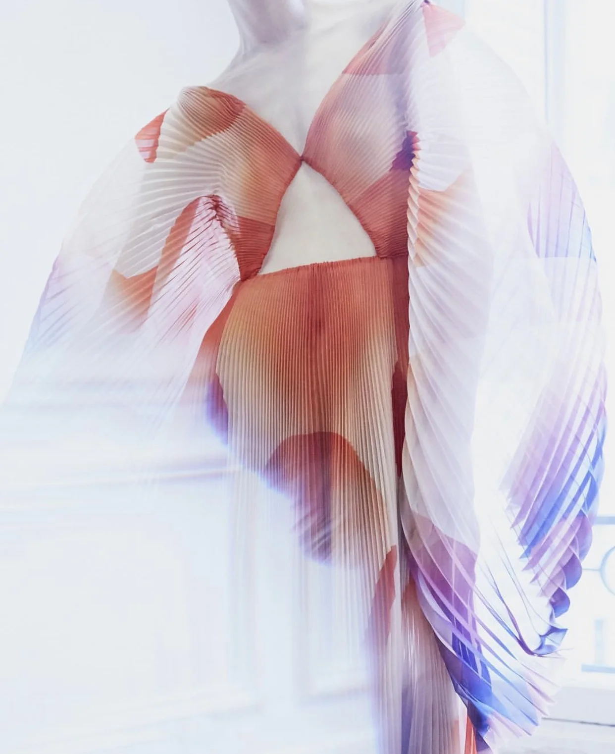 Photo: @irisvanherpen